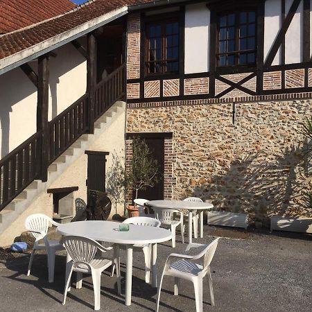 Le Domaine Du Cellier Bed & Breakfast Sézanne Eksteriør bilde