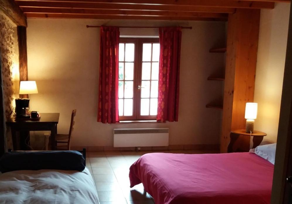 Le Domaine Du Cellier Bed & Breakfast Sézanne Eksteriør bilde
